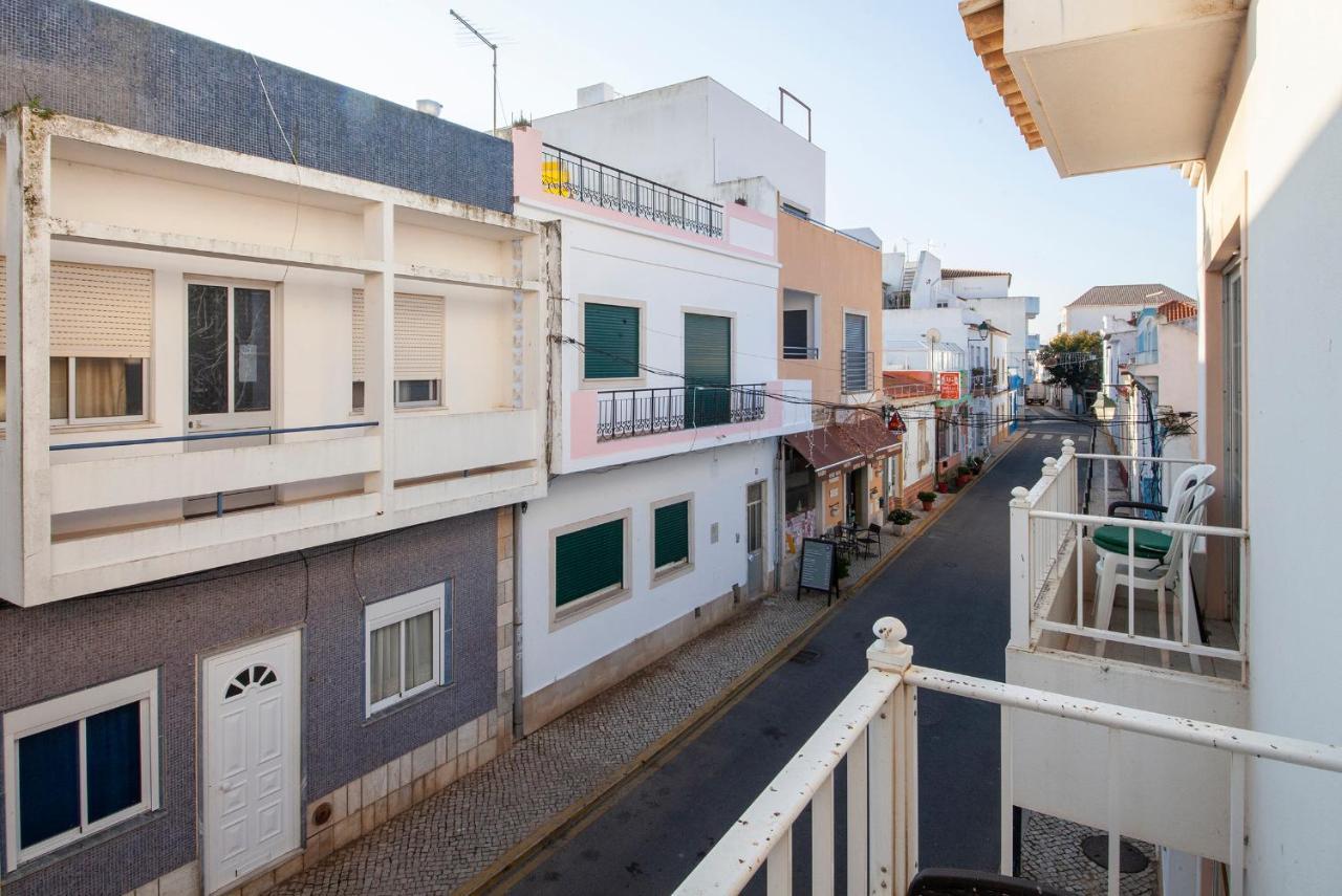 B30 - Apartment T2 アルヴォル エクステリア 写真